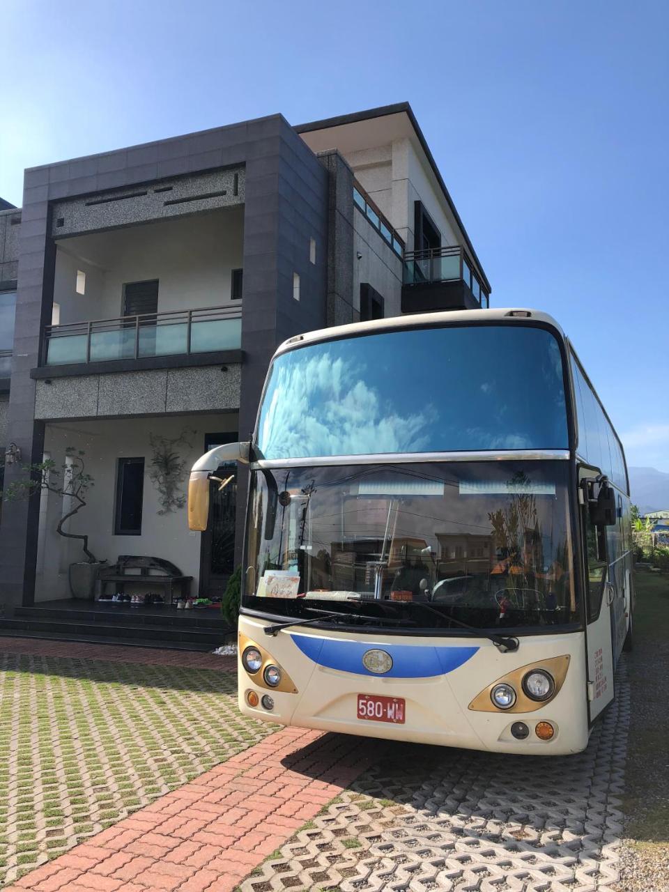 Weiden House Apartman Lotung Kültér fotó